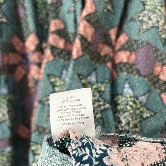 Like-new HUNTER BELL Jenkins Dress in Garden Quilt Patchwork Mini Dress - Picture 11 of 11